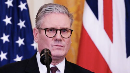 تجنبًا للحرج القانوني: واشنطن لم تطلب استخدام قواعد بريطانية في قصف إيران