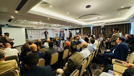 عرب بريطانيا يطلقون نداء للوحدة وتشكيل لوبي عربي ضاغط ومؤثر