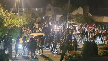 حفلة جنس مولود تُشعل الفوضى في نُزُل Airbnb بمانشستر.. والشرطة تتدخّل لفضّها!