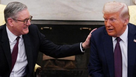 كير ستارمر يقبل دعوة لزيارة دونالد ترامب خلال زيارته المرتقبة إلى اسكتلندا