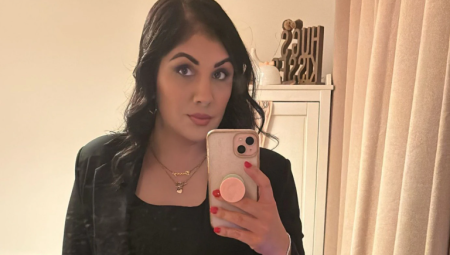 هل أنتِ حامل؟ سؤال يثير الغضب في مطار بريطاني ويدفع Jet2 للاعتذار