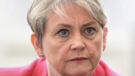 بريطانيا تستحدث قانونًا لتجريم التخطيط لهجمات عنيفة ولو كانت بلا دوافع إرهابية