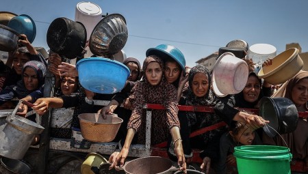 الفاينانشال تايمز: وصمة أخلاقية ستلاحق الغرب.. العالم يخذل الفلسطينيين في غزة