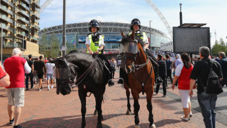 شرطة لندن تقلّص نصف فرقة الخيالة لسد عجز مالي بقيمة 260 مليون جنيه إسترليني