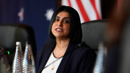 المملكة المتحدة تستخدم التأشيرات أداة ضغط على الدول لإعادة المهاجرين