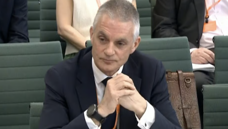 البرلمان يستجوب رؤساء بي بي سي بسبب وثائقي غزة وقضايا أخرى