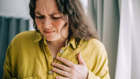 NHS تحذر: تورم الساق قد يكون علامة على قصور القلب