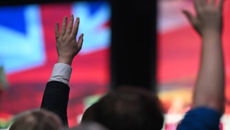 حزب العمال البريطاني يقرّ اقتراحًا يدين إسرائيل بإبادة جماعية في غزة