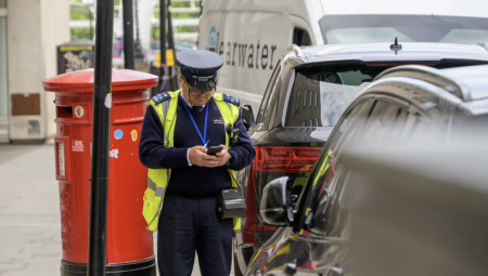 غرامة تصل إلى 1,000 جنيه إسترليني لركن السيارات في مداخل المنازل ببريطانيا