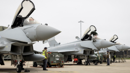 بريطانيا تعيد إحياء كتاب الحرب الوطني استعداداً لسيناريوهات الحرب الشاملة