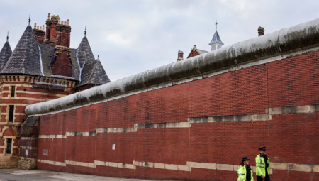 تقرير رقابي: إخفاق أمني في سجن مانشستر وتفاقم أزمة تهريب المخدرات