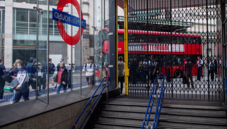 إضرابات مترو لندن تُربك المدينة لأربعة أيام وتوقف خطوط رئيسية