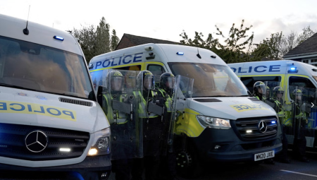 اعتقال 4 أشخاص إثر احتجاجات في إيبسوم على خلفية مزاعم حادثة ”اغتصاب