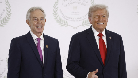 استبعاد توني بلير من قائمة ترامب لـ“مجلس السلام” بغزة بعد اعتراضات عربية وإسلامية