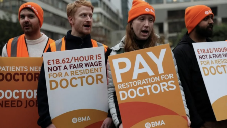 نقابة الأطباء البريطانية تحذّر من المبالغة في التحذير من الإنفلونزا قبل إضرابات الأطباء