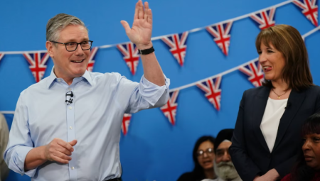 شبكة تضليل على يوتيوب تستهدف حزب العمال وتحصد 1.2 مليار مشاهدة خلال عام واحد