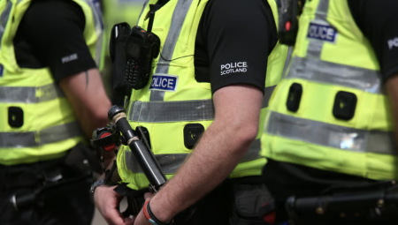 اعتقال رجلين بعد ضبط مخدرات بقيمة 10 ملايين جنيه إسترليني في غلاسكو