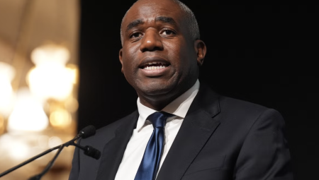 مضربو Palestine Action يرفعون دعوى ضد حكومة بريطانيا بعد تدهور صحتهم