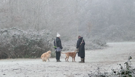المملكة المتحدة تستقبل العام الجديد ببرودة وتساقط محتمل للثلوج