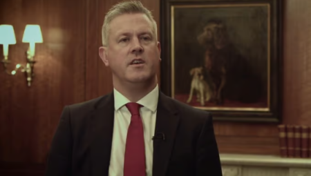 مصرفي سابق في HSBC يُدان بالاحتيال بعد تهرّبه من دفع 5900 جنيه من أجرة القطارات