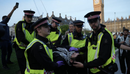 تقرير حقوق الإنسان ينتقد حملة الحكومة البريطانية على الاحتجاجات السلمية