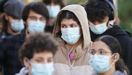 حملة تطعيم طارئة للطلاب بعد تفشي حالات التهاب السحايا في جامعة كنت