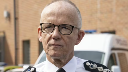 عاجل| مفوض شرطة لندن: نواجه تهديداً إيرانياً مستداماً يعتمد على تجنيد المجرمين العاديين