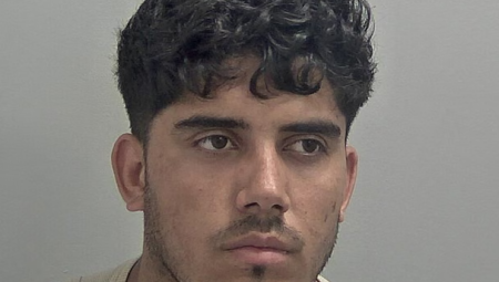 15 عاماً خلف القضبان لطالب لجوء اغتصب طفلة ووثق جريمته بالفيديو في نونيتون