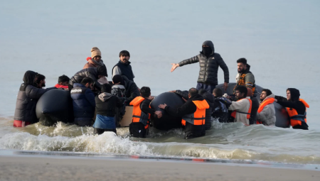 شبانة محمود تُطالب القضاة بإعطاء الأولوية للمصلحة العامة على حقوق طالبي اللجوء