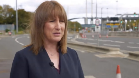 البريكست يكلف بريطانيا 90 مليار جنيه إسترليني سنويًا من الإيرادات الضريبية