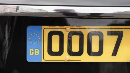 آلاف لوحات السيارات المميزة تُطرح للبيع في بريطانيا هذا الأسبوع والأسعار تبدأ من 250 جنيهًا!