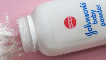 آلاف البريطانيين يقاضون جونسون آند جونسون بسبب بودرة الأطفال المسرطنة