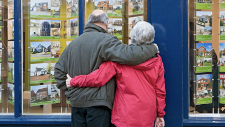 تباطؤ سوق الإسكان البريطاني مع تصاعد المخاوف من رفع الضرائب العقارية