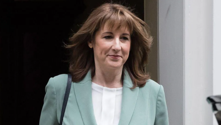 ريفز تكشف عن دعم موجه للأسر الأكثر حاجة لمواجهة صعود فواتير الطاقة