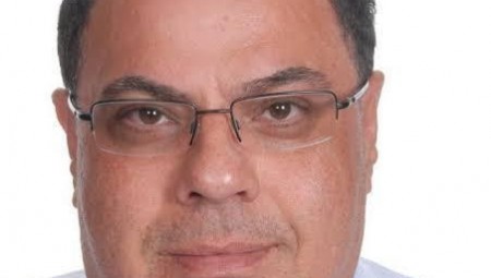 كامل حواش: العماليون يلتزمون بالاعتراف بفلسطين والمحافظون يحمون إسرائيل