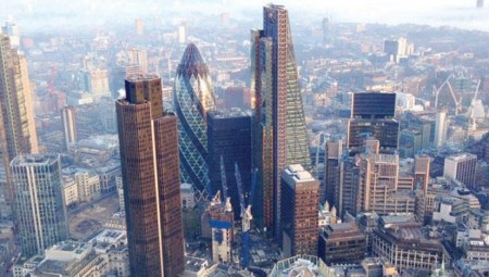 بريكسيت.. الأسهم الأوروبية تنتعش على وقع الأمل بخروج بريطاني متفق عليه