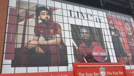 غلوب سوكر.. محمد صلاح ينافس ميسي على جائزة الأفضل عالميا